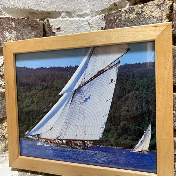 Vintage Framed Yacht Photograph Measures 11.25 x 9.25 x 1 inches. - Picture 4 of 8